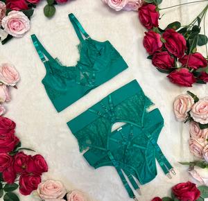 Liliosa Lingerie Chic Emerald Green Poison Ivy 3 Piece  High Waisted Lingerie Set (Clasp Bra+Clasp Garter+Non-Adjustable Pants) High Quality Fabric, Basic Comfortable Underwear Womenswear, Elegant Minimalist Spicy Lingerie Style, Daily Comfort Outfits