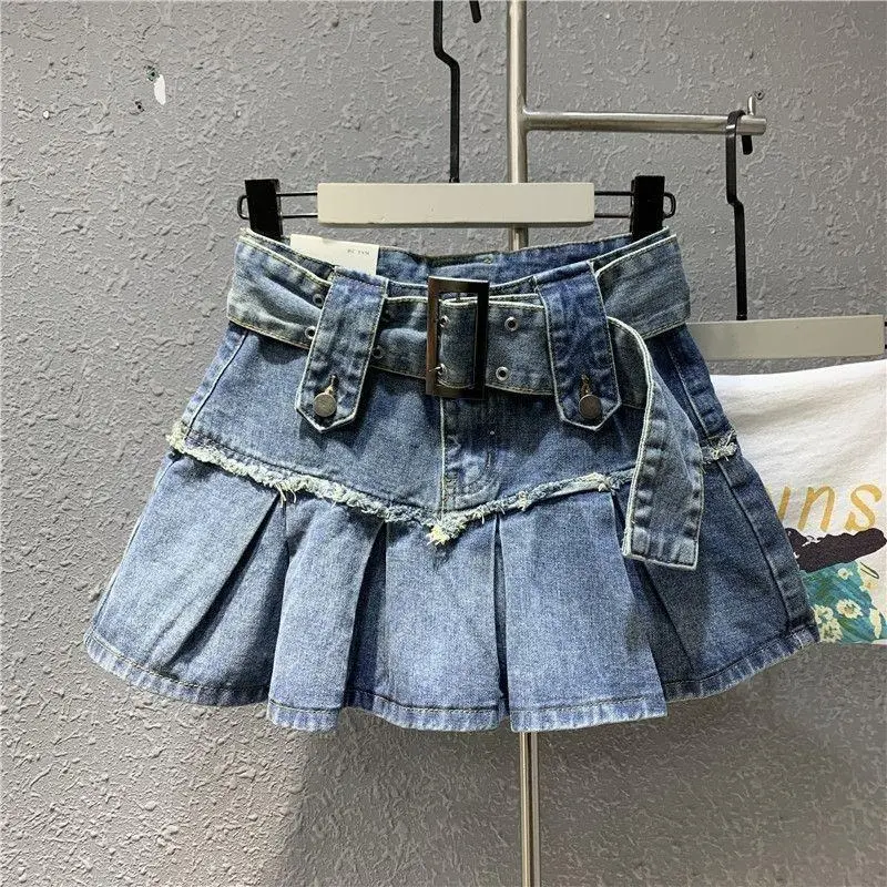 new-Harajuku Vintage Light Blue Sweet Pleated Denim Skirt Women Y2K Street Fashion New Popular Slim A-shaped Half-length Hip Skirt 5