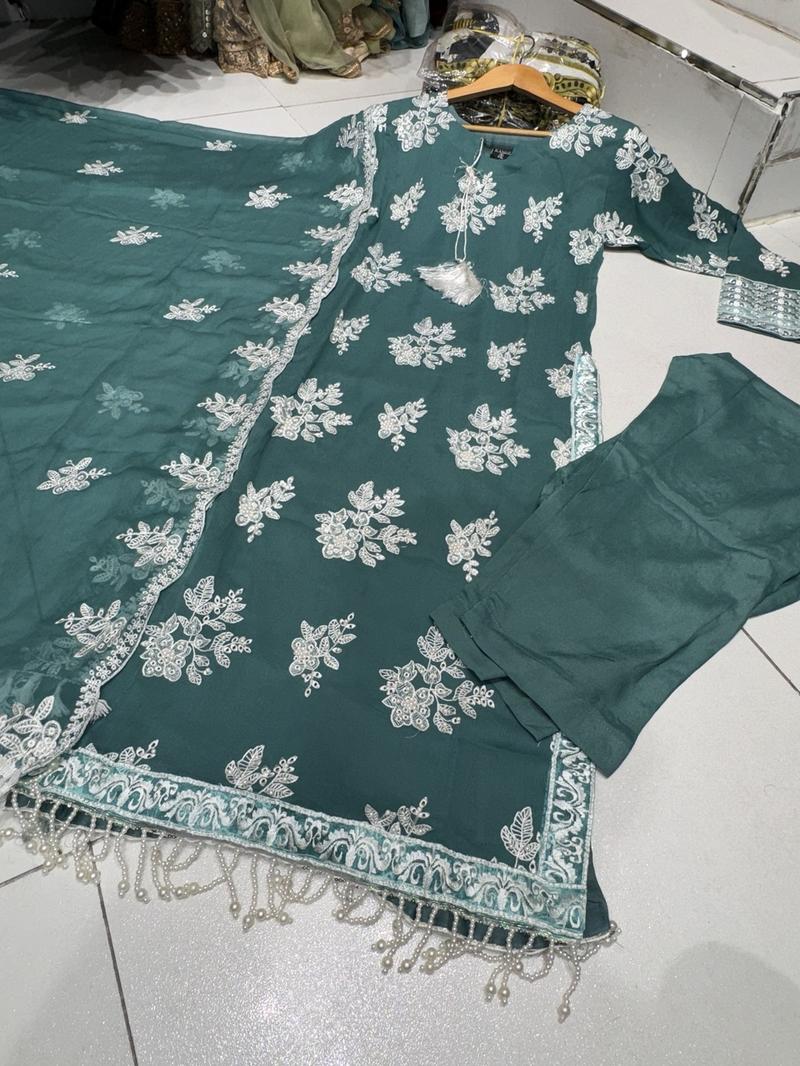 Product Introduction of 4 Colours AD’AAB salwar kameez dress 3 piece Pakistani white embroidered wedding edt S-XXL Womenswear 40