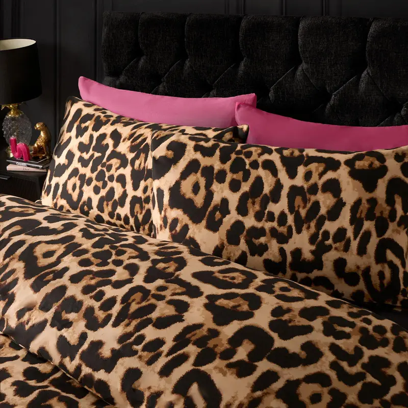 OHS Reversible Duvet Set Leopard Print Soft Cosy Warm Cover and Pillowcase Bedding Set 1