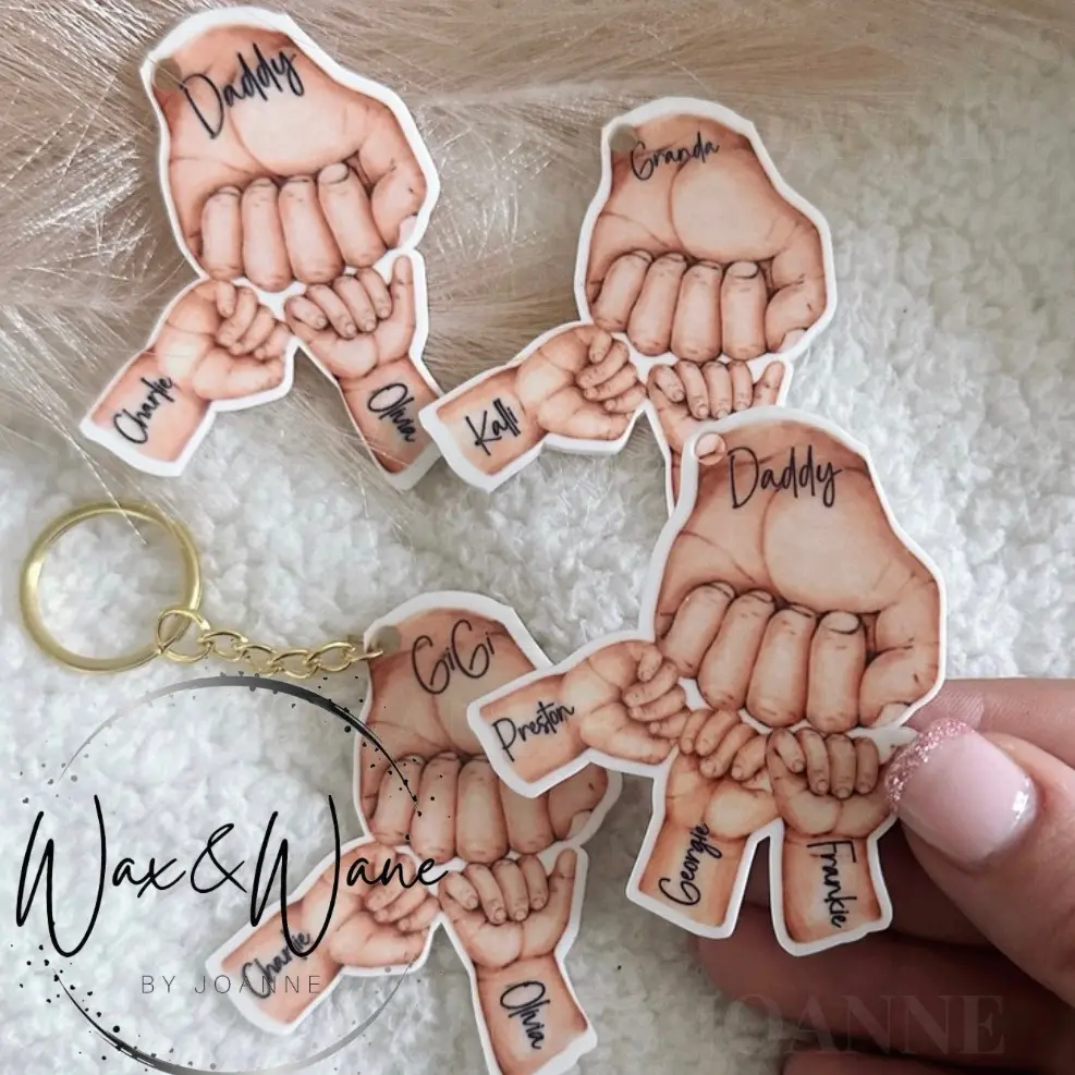 Fist Bump Keyring, Gift for Daddy, Personalised Daddy Gift, Daddy Keyring, Grandad Gift, Gift for Dad, Grandad, Father’s Day gift