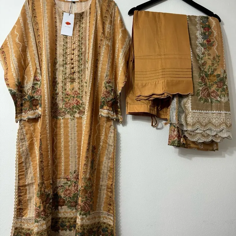 Khaadi Women's Heavy Embroidered Luxury Suit - Pakistani Designer Khaadi - Womenswear, Traditional Dress 0