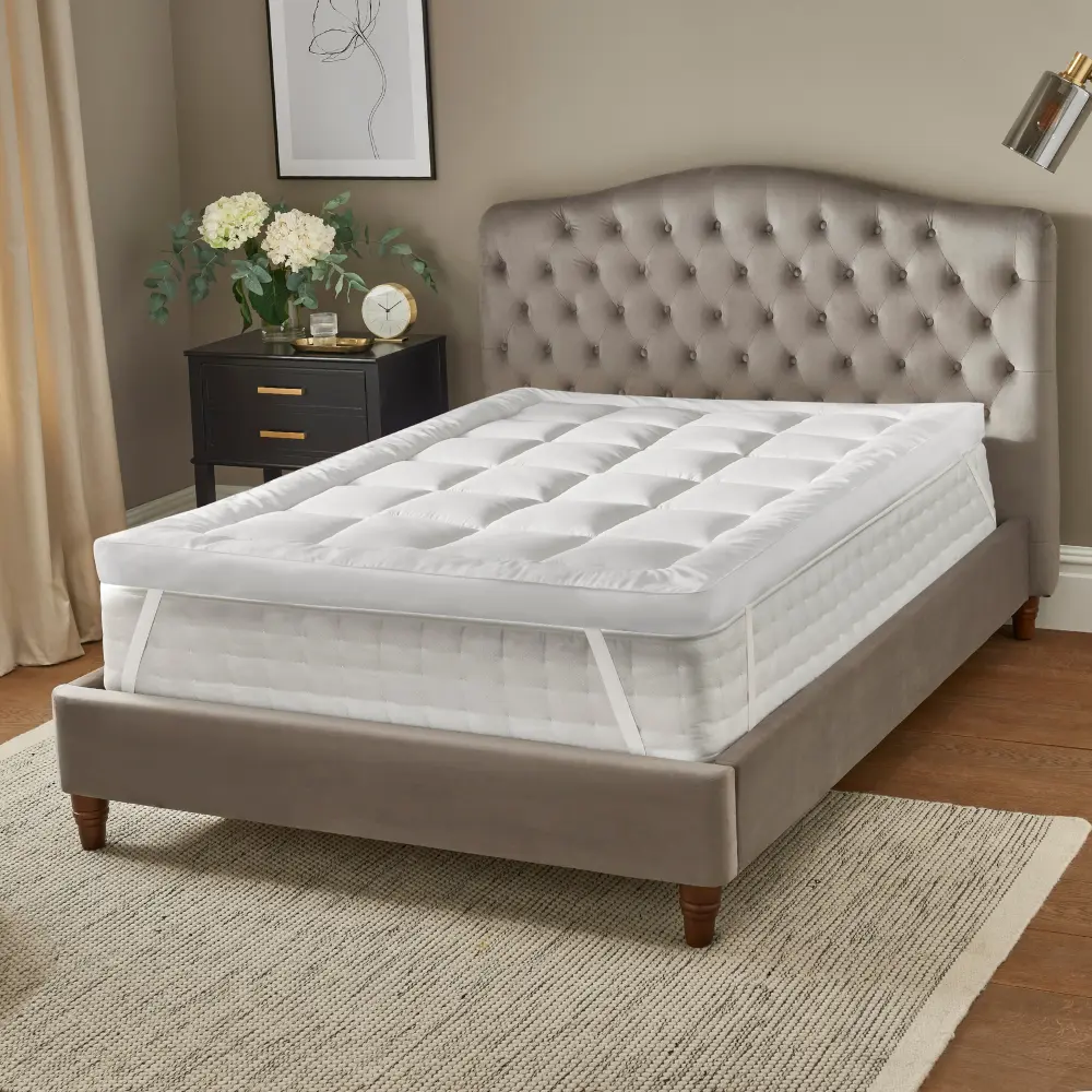 Mattress Topper - 5cm Thick Foam Quilted Design with Elastic Bands and Hollow Fiber Filling