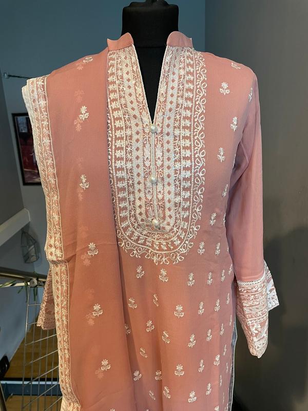 Chiffon suit, Pink 2
