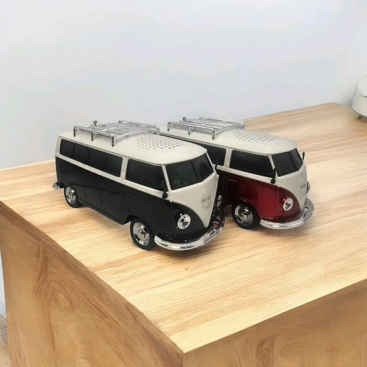 Bluetooth Speaker Retro T1 Camper Van with FM Radio Memory Card USB Aux LED Audio GREAT SOUND QUALITY Portable wireless loud vintage boombox music Compact Smartphone headset mini speakers small