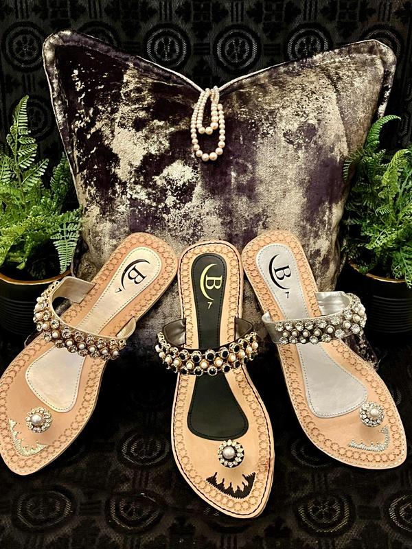 Bisma handmade embroidery toe post leather summer party wedding sandals Dilruba (B13) 0