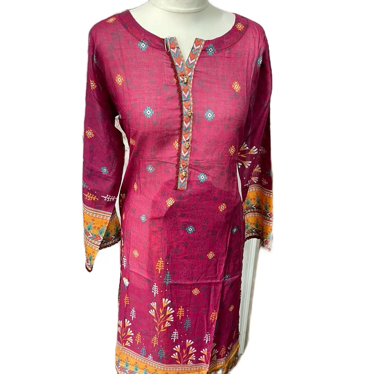 Ladies  summer  dress