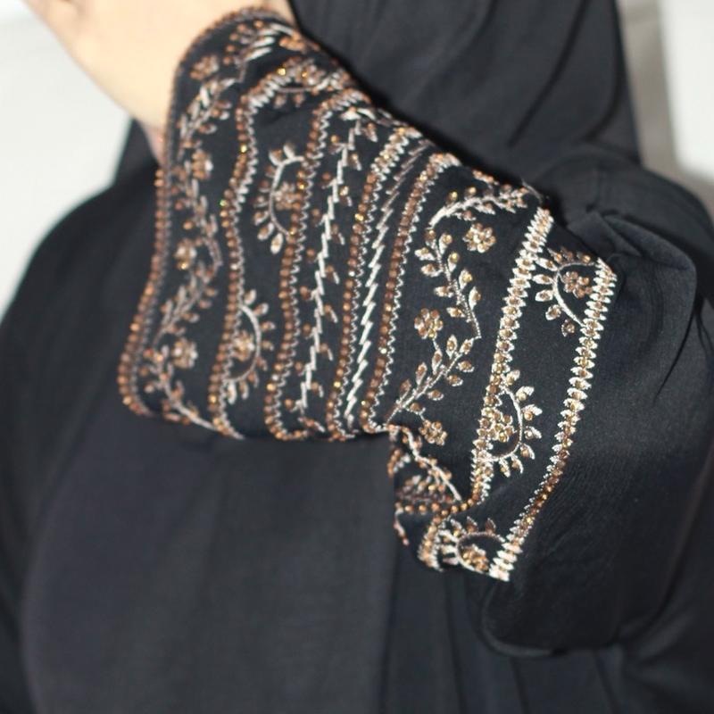 Hafizah Abaya 1