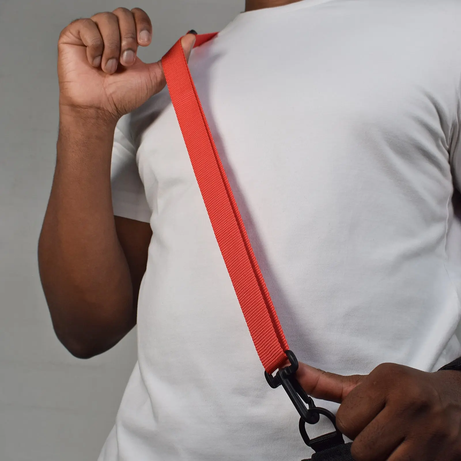 Universal Adjustable Shoulder Strap 25mm RED