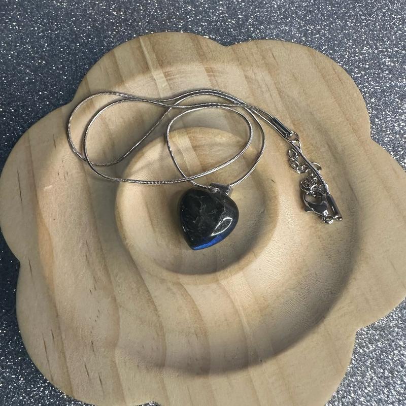 Natural labradorite pendant necklaces 3