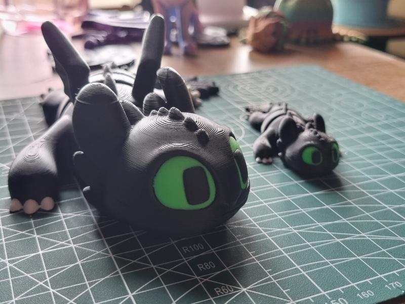 Baby Toothless the Dragon Articulating Collectable Figurine / 3D Printed Figurine 4