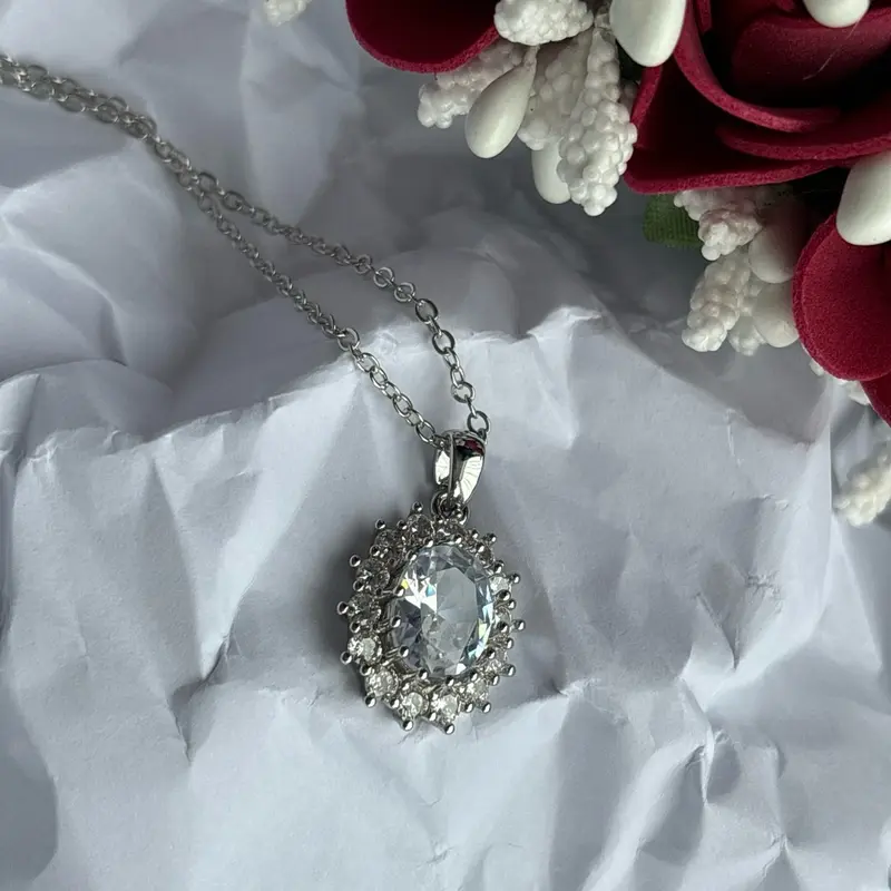 Gold-Plated Necklace with Purple Stone and White Stones - Floral Halo Design 8
