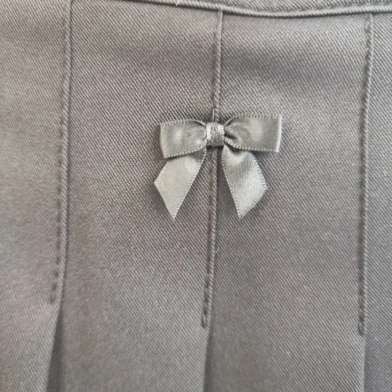 Black Pleated Mini Skirt with Ribbon Bow Accents 5