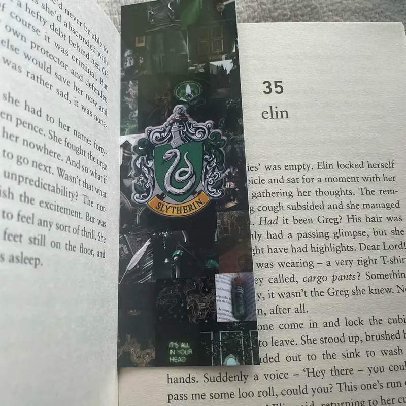 Harry Potter Slytherin Theme bookmark 0