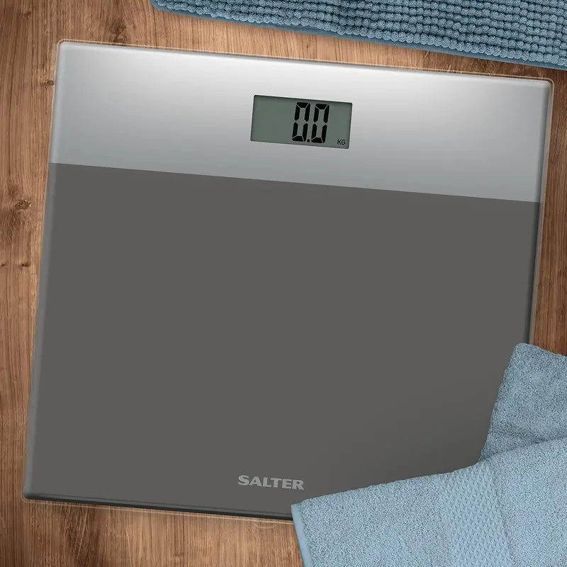 9206 SVSV3R Digital Bathroom Scale – Body Weighing Glass Electronic Scales, Easy Read LCD Display, Step On Activation, Max. Weight 180KG/400lbs, 15-Year Guarantee, Battery Included, Silver/Grey 4