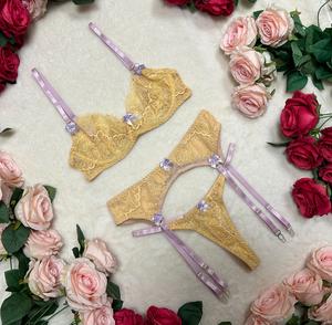 LILIOSA Miss Honey -  Yellow Lace and Soft Purple Satin Bows 3 Piece Mesh Sheer Women Lingerie Set (Bra Clasp+Clasp Garter+Adjustable Pants), Everyday Comfortable Womenswear,  Elegant Underwear Style, Bow Details Satin Straps, Daily Outfits Matching