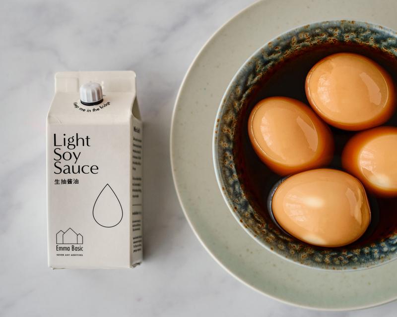 Emma Basic - Light Soy Sauce 200ml | Stir Fry | Marinating | Vegan | Dipping | Made in Japan 2