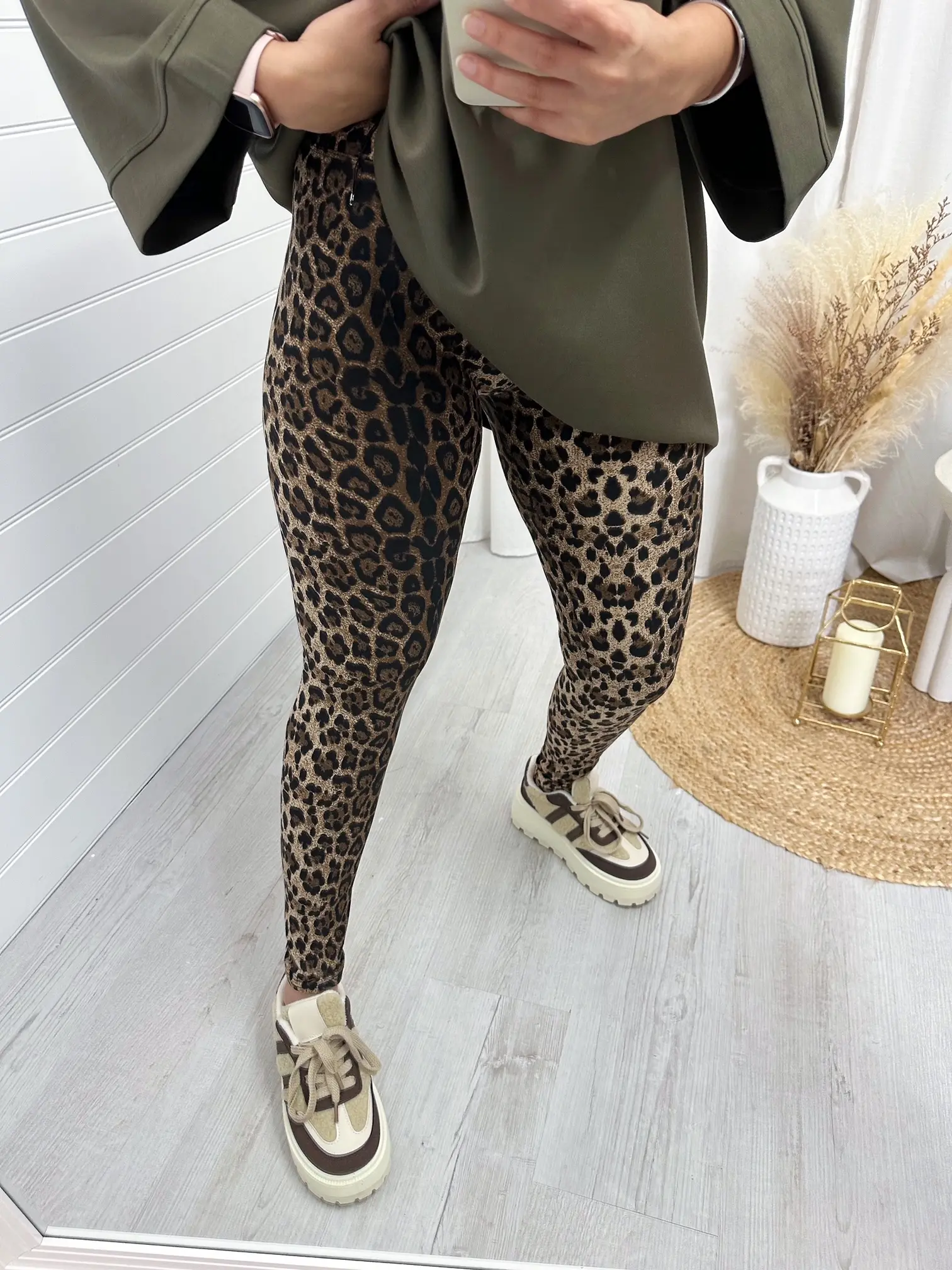[ALTORIA] High Waisted Stretchy Leopard Print Leggings