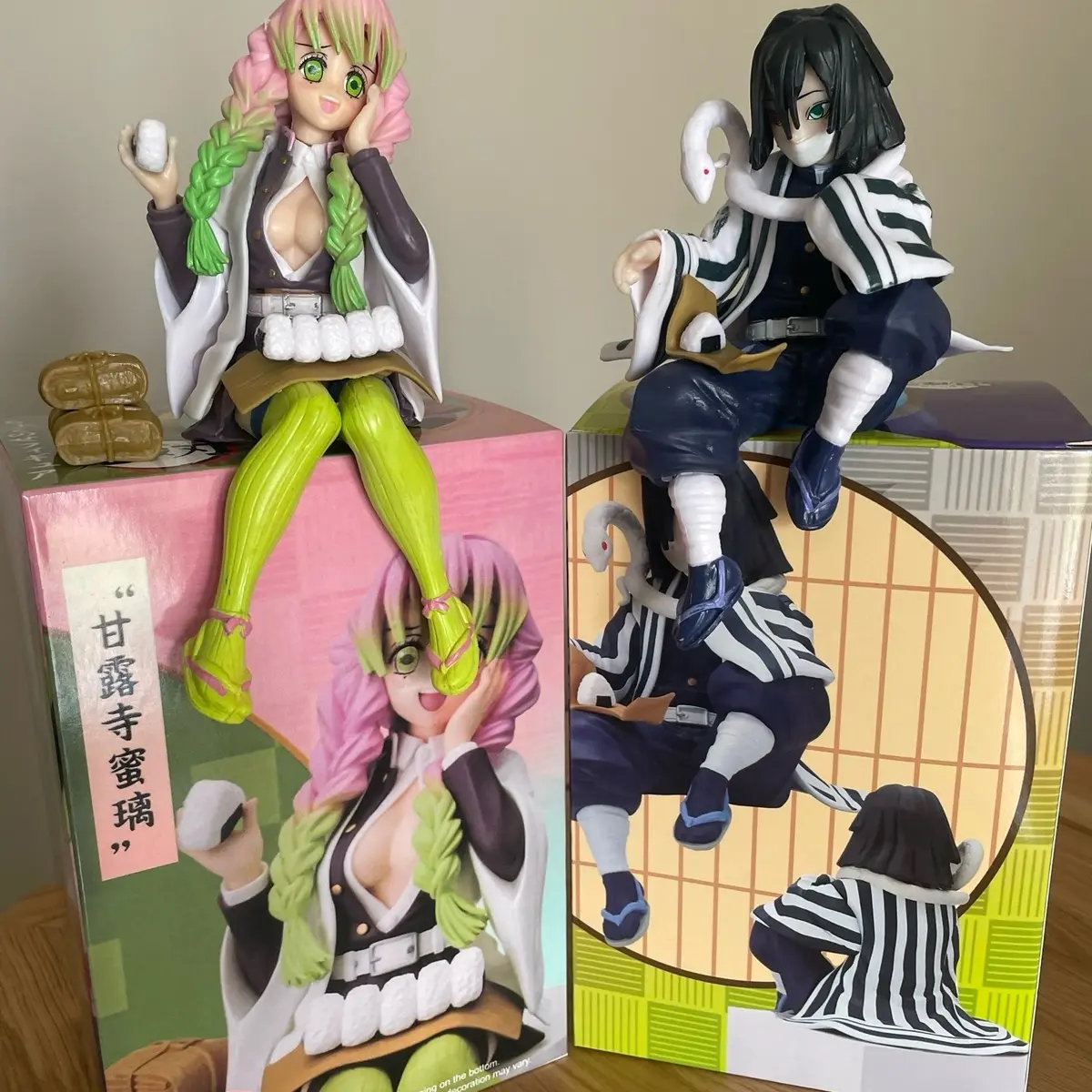 Kimetsu No Yaiba Demon Slayer Mitsuri & Obanai Anime Figure Sitting Rice Ball Onigiri Model