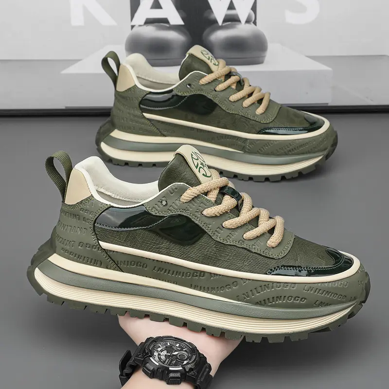 Thick sole fashion men's shoes 2025 spring and autumn new shoes sports leisure fashion non-slip black shoes
