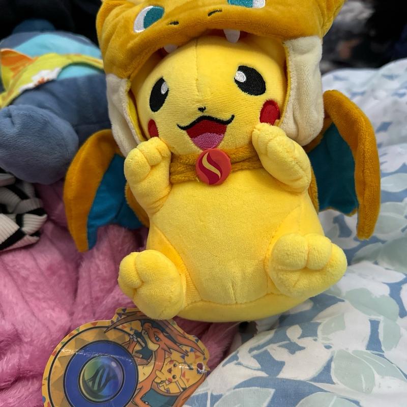 AnimeMe Bundle Bargain Box Figures Plushies and More! 3