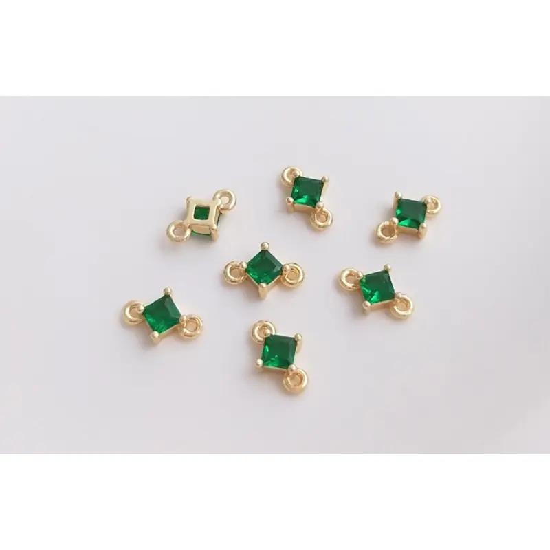 10 pcs / Gold Plated Crystal Earrings Connector  EK002 2