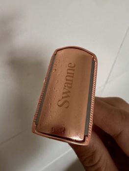 Product Review of Swanne Rose Gold Safety Shaver, Luxury Reusable Shaver for Women and Men, Plastic-Free Shaver, No Strawberry Legs, No Ingrown Hairs, Eco-Friendly Gift from L**E 1
