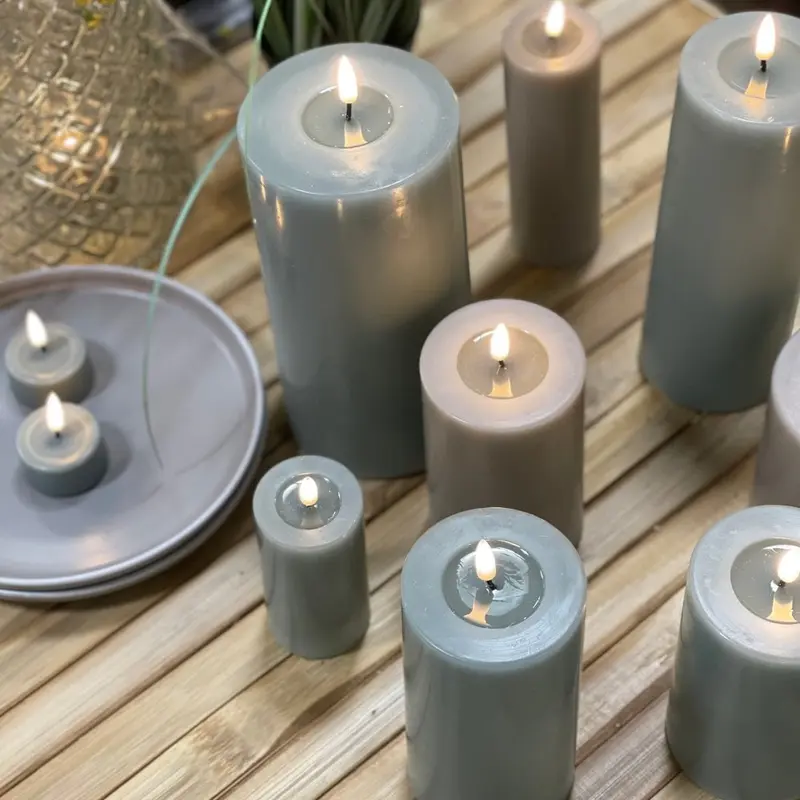 Salvie Green LED Candle 7.5 x 20cm LED CANDLE | REAL WAX | REALISTIC RESIN POOL 1