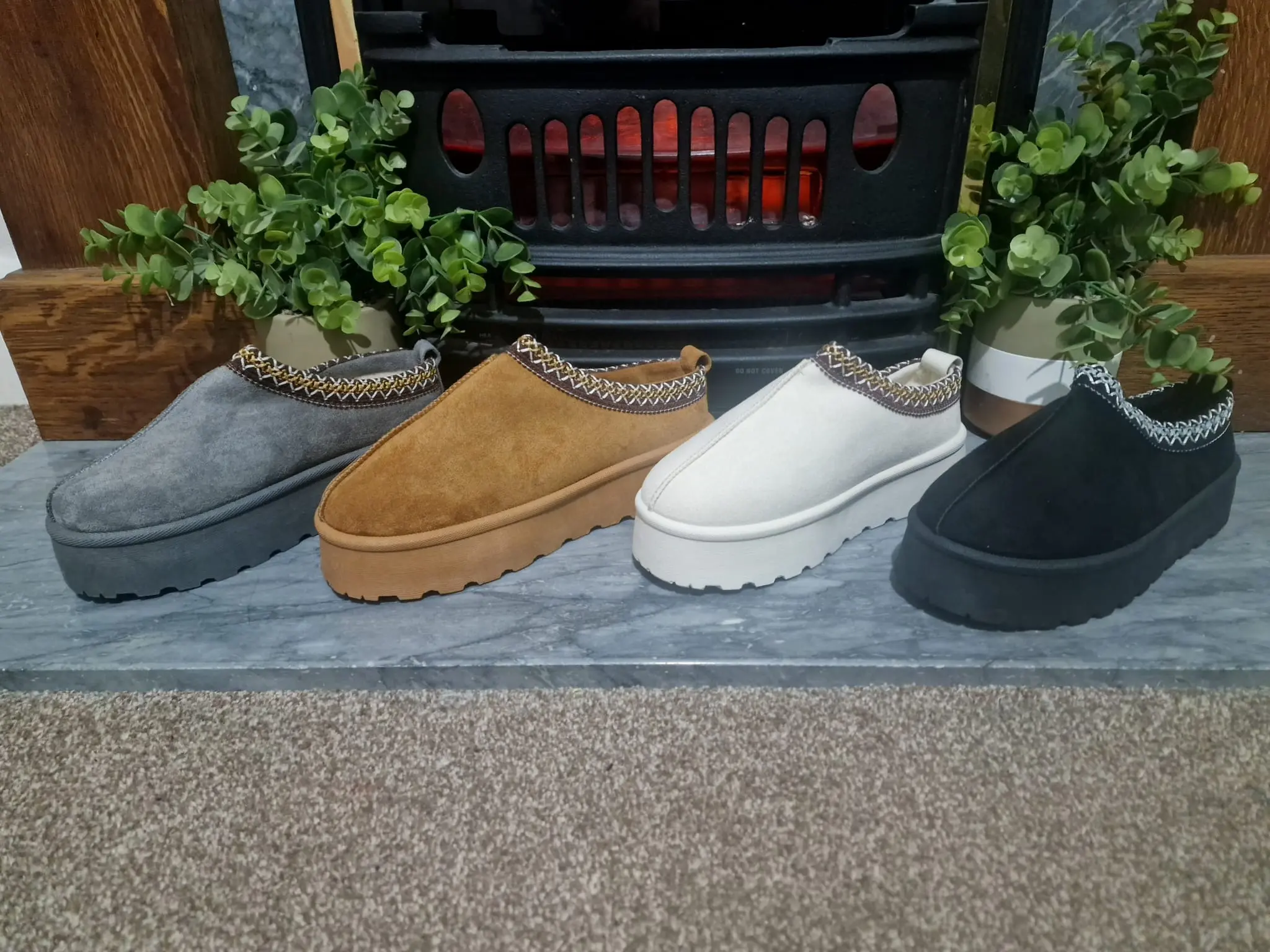[SCL Clothing] LADIES Fluffy Platform Slippers Faux Fur Lined Ankle Boots, Suede Look with Stitch Detailing Autumn Winter Indoor & Outdoor - 4 COLOURS (UK Sizes 3-8 / EU Sizes 36-41) Christmas Gift
