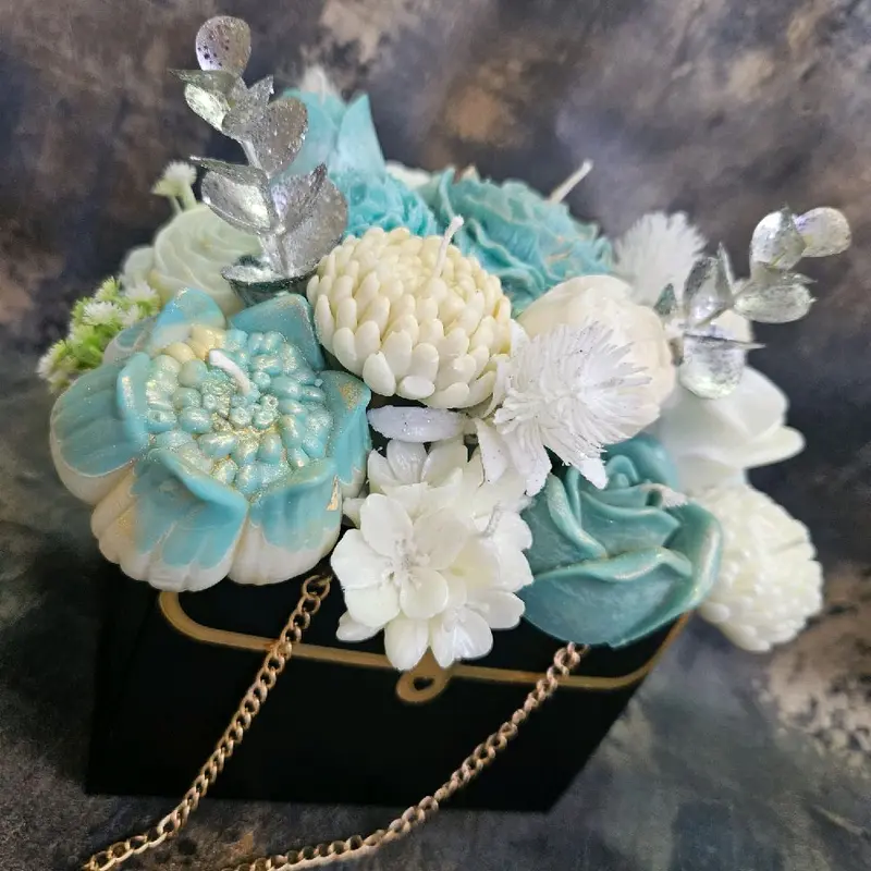 Handmade Scented Candle Flower Bouquet Gift Bag for Birthdays, Wedding, Mothersday 2