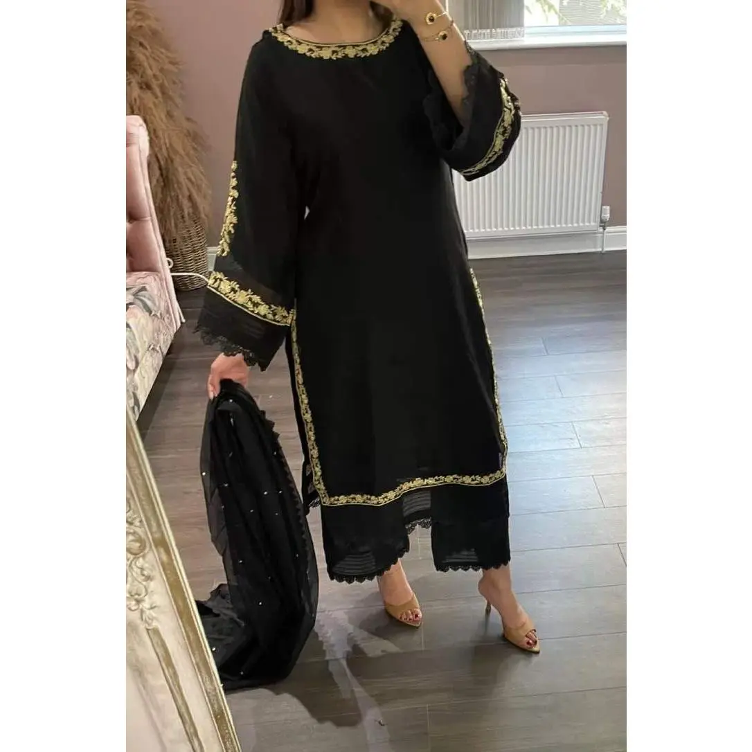 Sakhyaan By Qaus-e-Qaza 3 Piece Embroidered Stitched Suit - Black Cotton Net