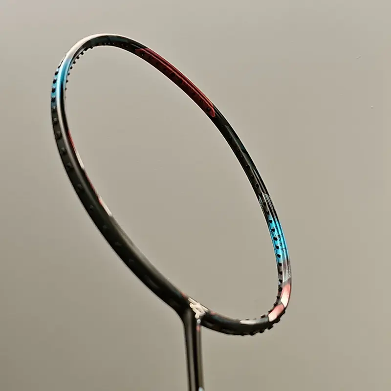 Victor Auraspeed Hang U Badminton Racket 0