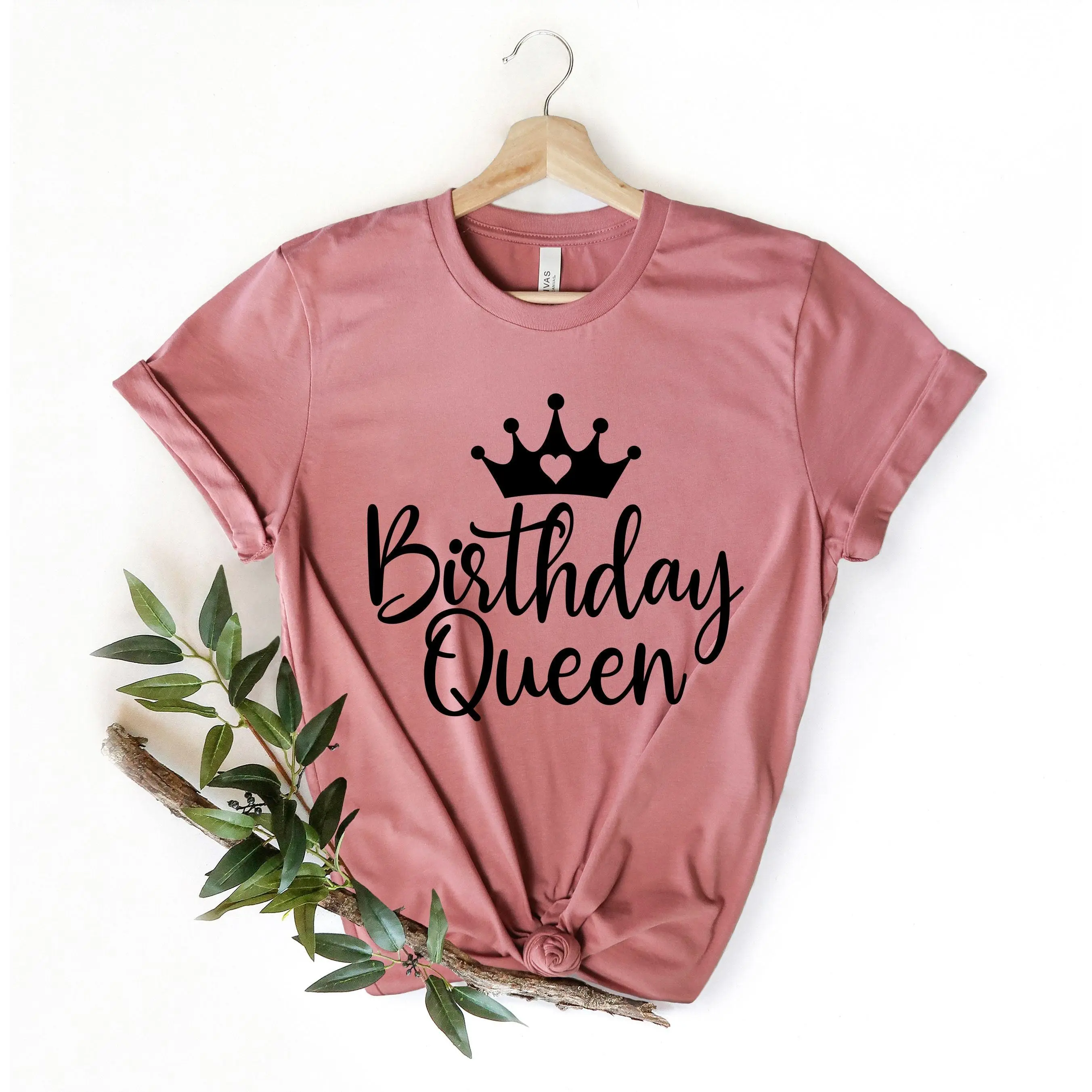 Birthday Queen T-Shirt, Women's Birthday Gift Cute Graphic Tee