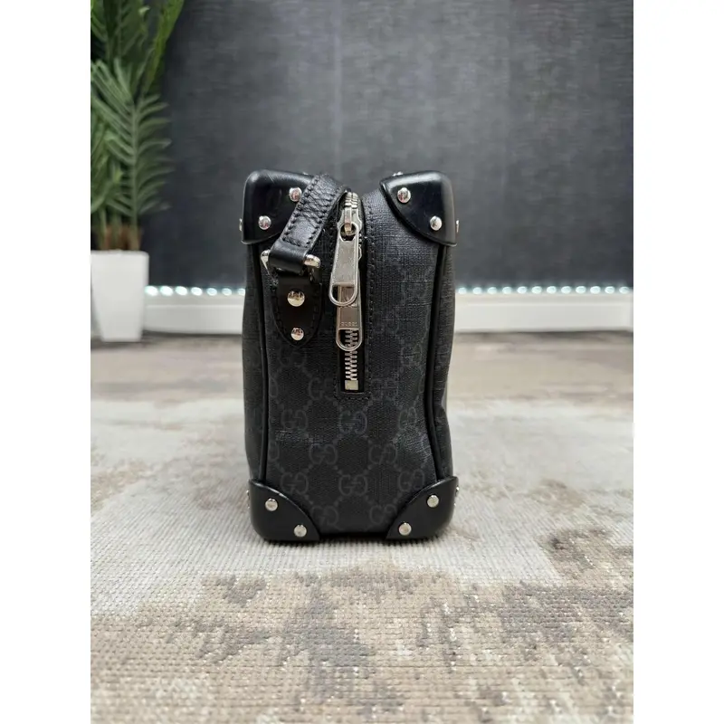 Preowned Gucci GG Supreme Soft Trunk Bag - Black 'ONE SIZE 6