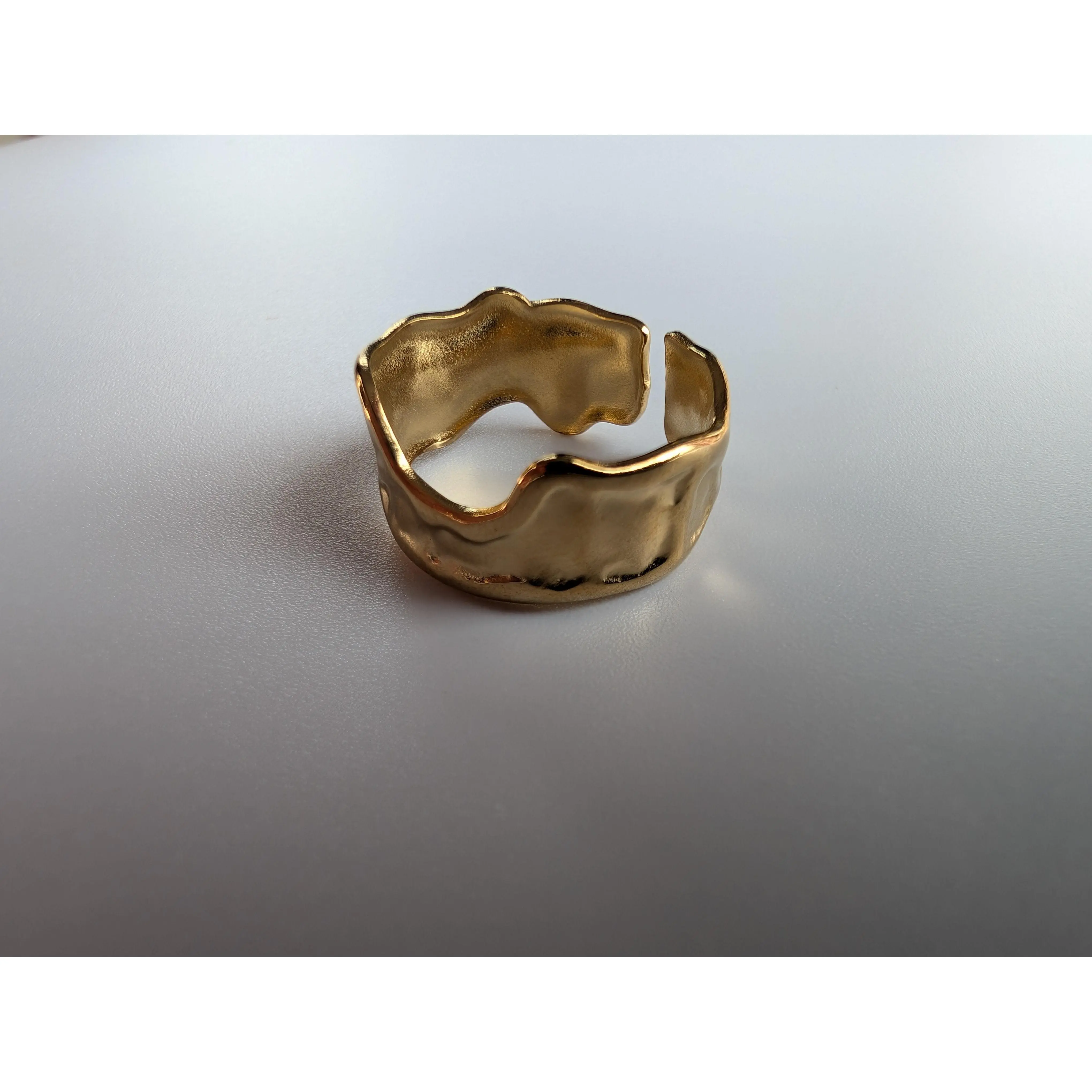 QUEEN RING