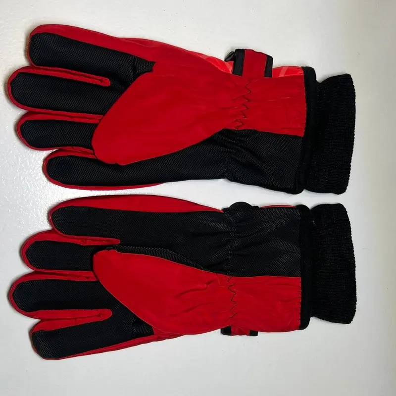 Winter Gloves for Kids - Best for Outdoor Activities 5