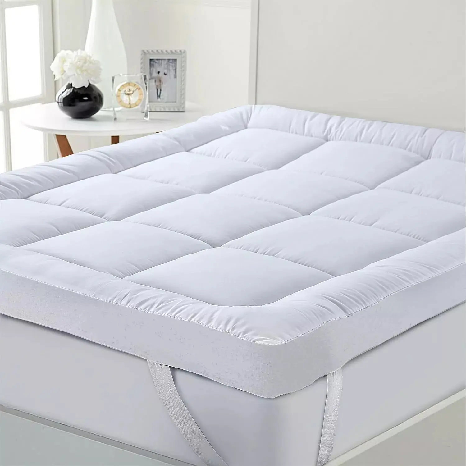 Hotel Quality Mattress Topper 10cm/4Inch Deep Toppers - Box Stitch Fluffy Topper Ultra Bounceback Comfy Mattress Topper Plush and Supportive Single Double King Super King Bed Sizes - Breathable and Hypoallergenic - Comfortable for Comfy Nights