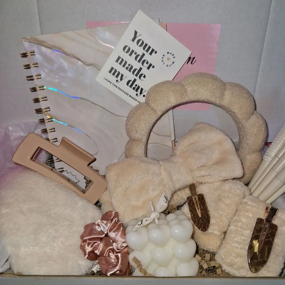 Gift Box Hamper - Perfect Present