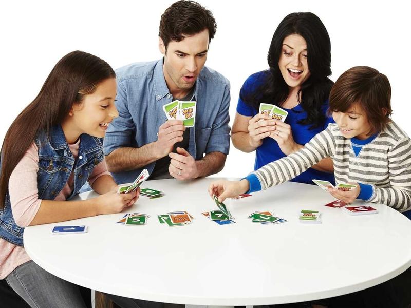 Mattel Games - Skip Bo Card Game - Fun and Exciting Game for Family Friend, Classic Card Games for Adults Kids 1