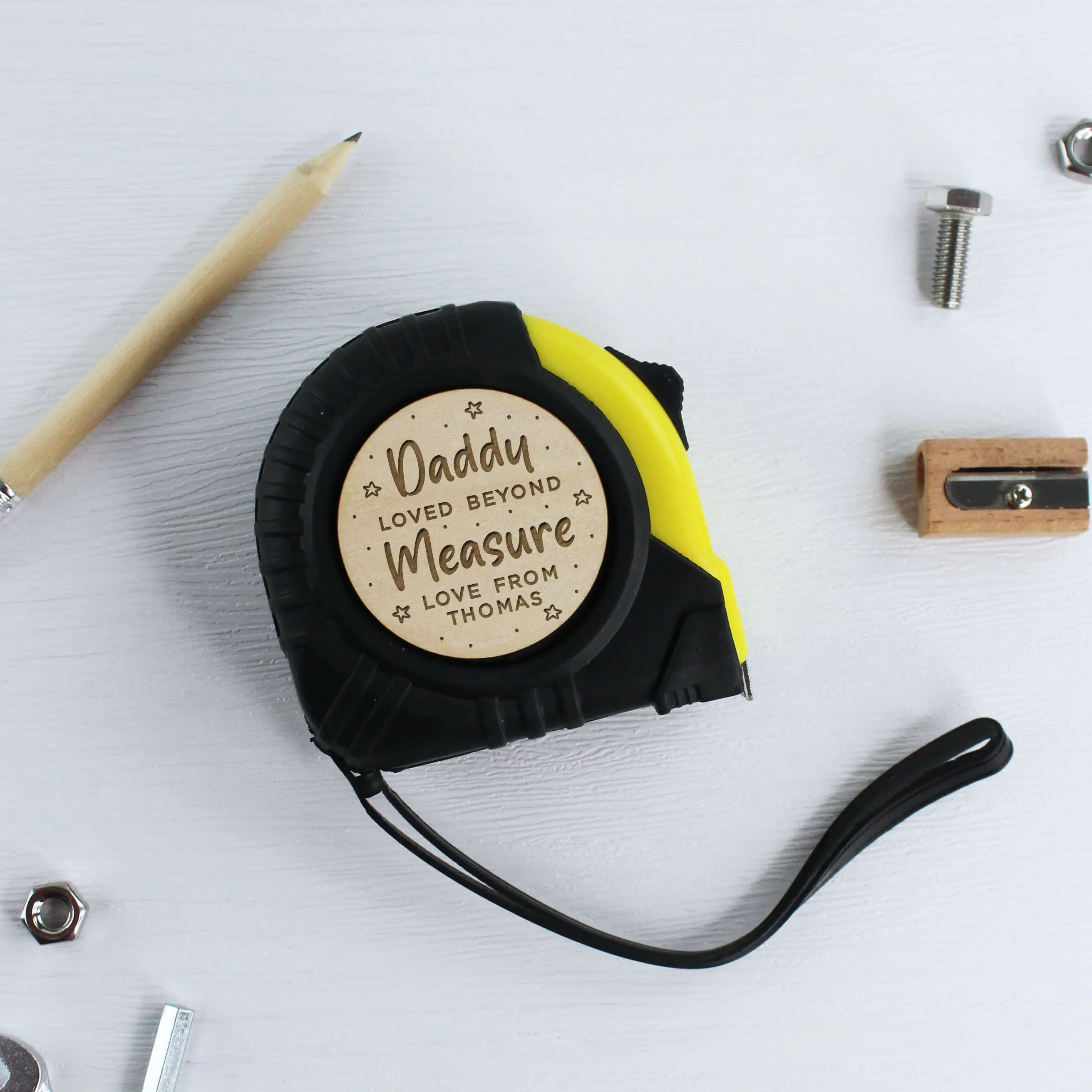 GiftsinaJiffy Grandad Father's Day Gift Personalised 3M 5M 7.5M Tape Measure, Dad DIY Tool, Gift for Him, Dad, Daddy, Grandpa, Taid, Loved Beyond Measure