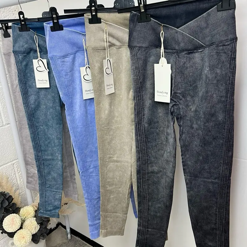Darby Scrunch Seamless leggings  Casual Womenswear