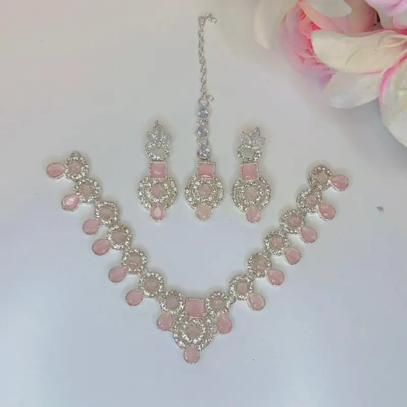 The Safa Collection - v shaped necklace sets 6