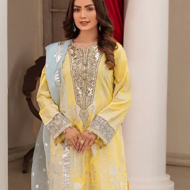 3 Pc Ready To Wear Cambric Cotton Suit