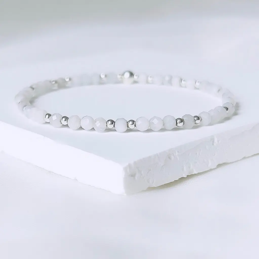 Dainty Moonstone Gemstone Bracelet. 925 Sterling Silver