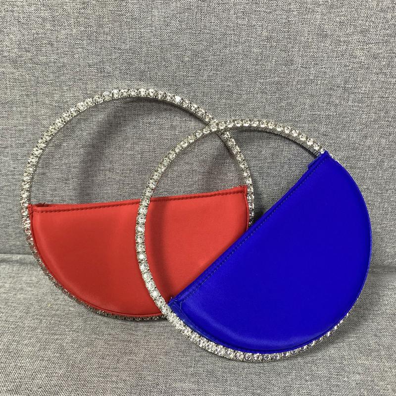 Product Introduction of New Arrival Trendy Women Chic Round Satin Crossbody Hand Bag with Round Bling Crystal Handle Evening Party Bag Purse 3