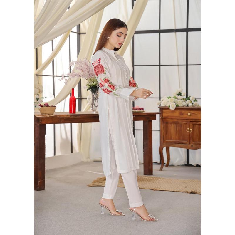 HK232 Paladin - White Linen Mummy n Me Readymade Suit 7