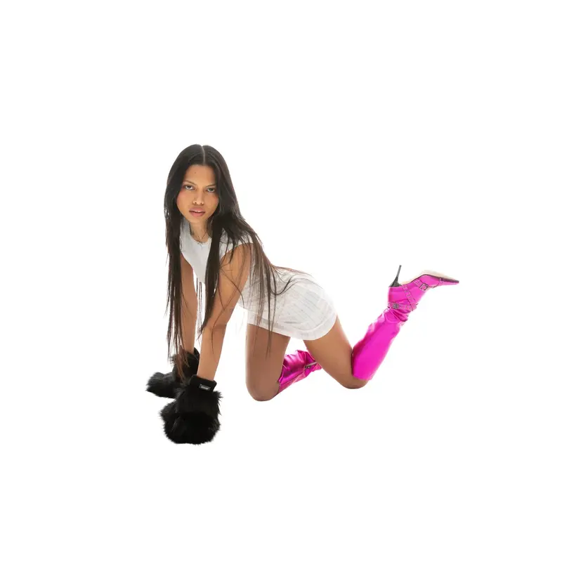 Nii HAi BOOTS IN METALLIC PINK 2