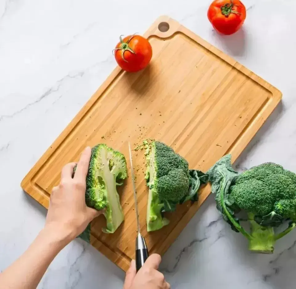 Bamboo Cutting Board for Kitchen Use - Professional Catering Chopping Board - Knives