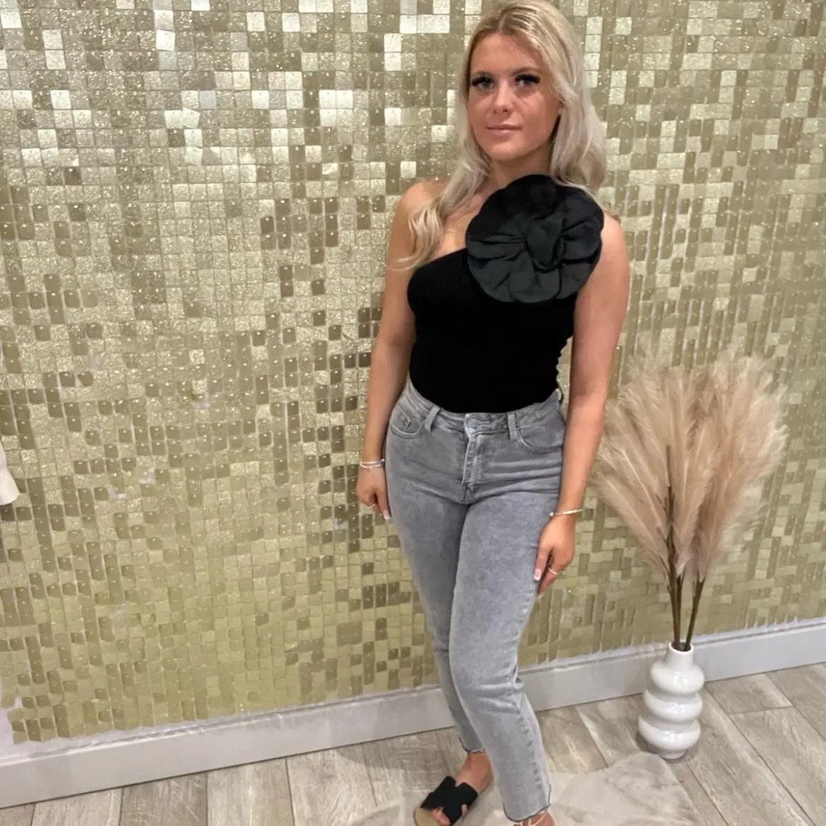 Black flower shoulder bodysuit