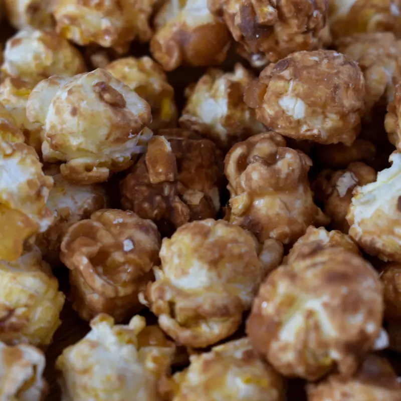 'Popcorn & Kisses' Gourmet Popcorn Letterbox Gift 6